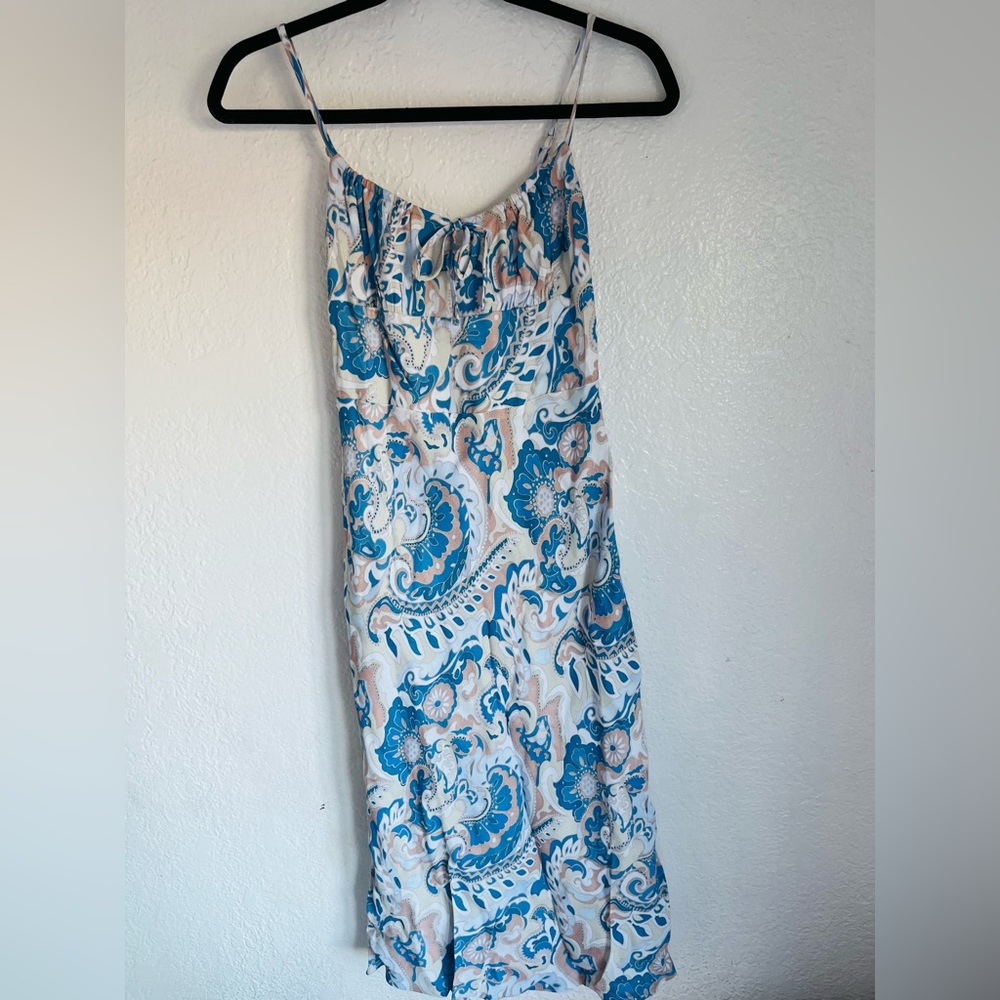 Wilfred
Bellow Midi Dress - Picture 7 of 9